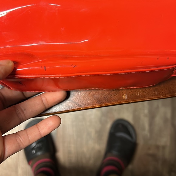 Stylish Red Wristlet with Black Trim - Picture 5 of 7